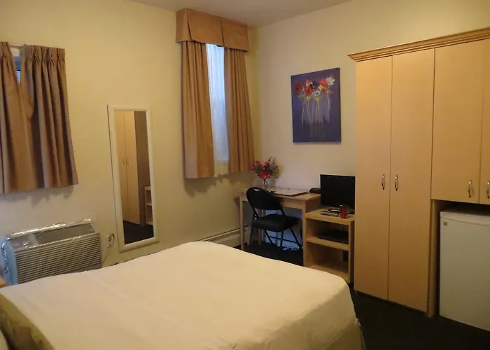 Victoria\'S Mansion Guest House