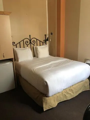 Victoria\'S Mansion Guest House